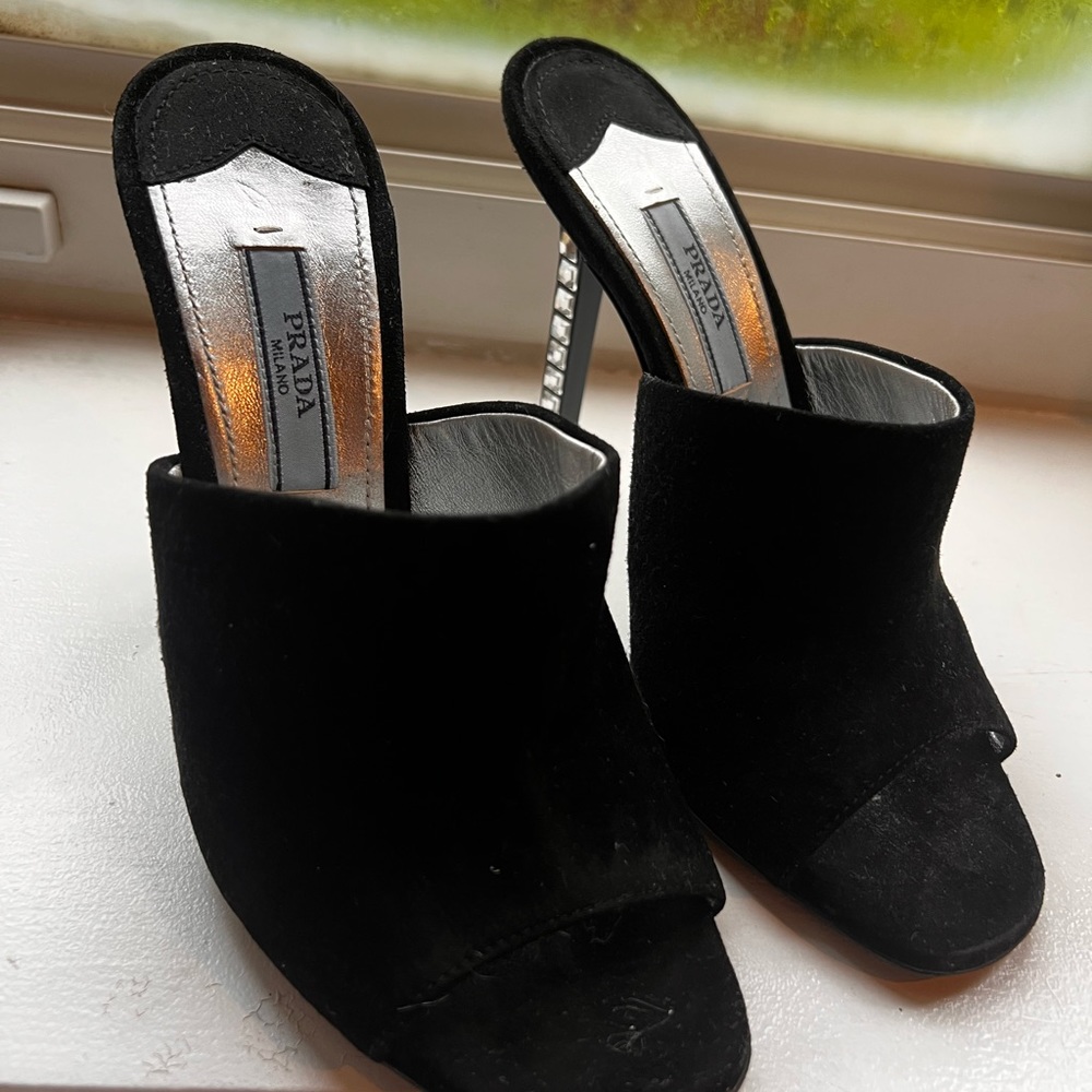 Prada Black Suede Pump 5.5